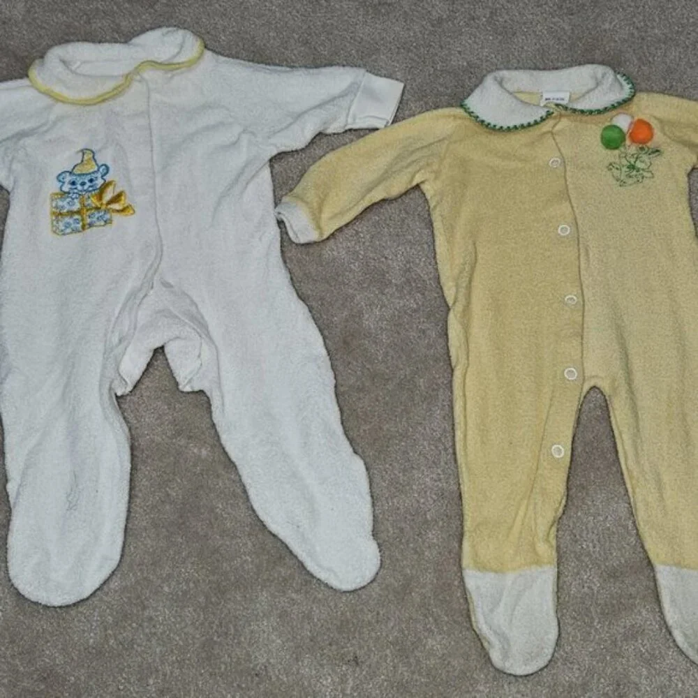 9 VTG Terrycloth Footie Pajama Lot Baby Newborn 0-3 Month Yellow Pink White READ